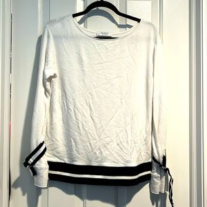 Bailey 44 long sleeve white accented w/navy stripes &gold buckles Smoke free